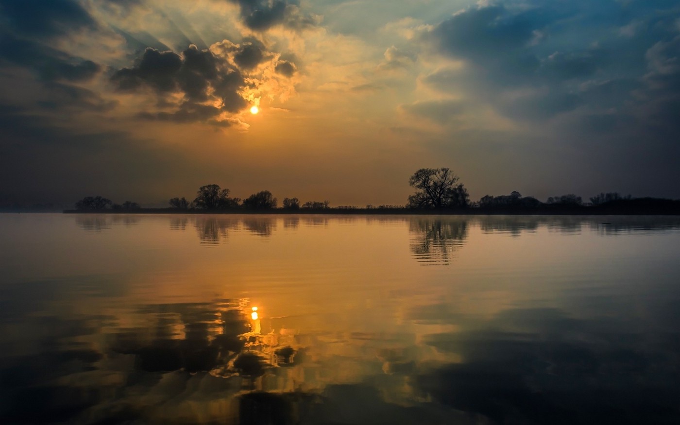 nature, Landscape, Calm, Clouds, Sunset, Lake, Reflection, Trees, Water, Sun Rays Wallpaper