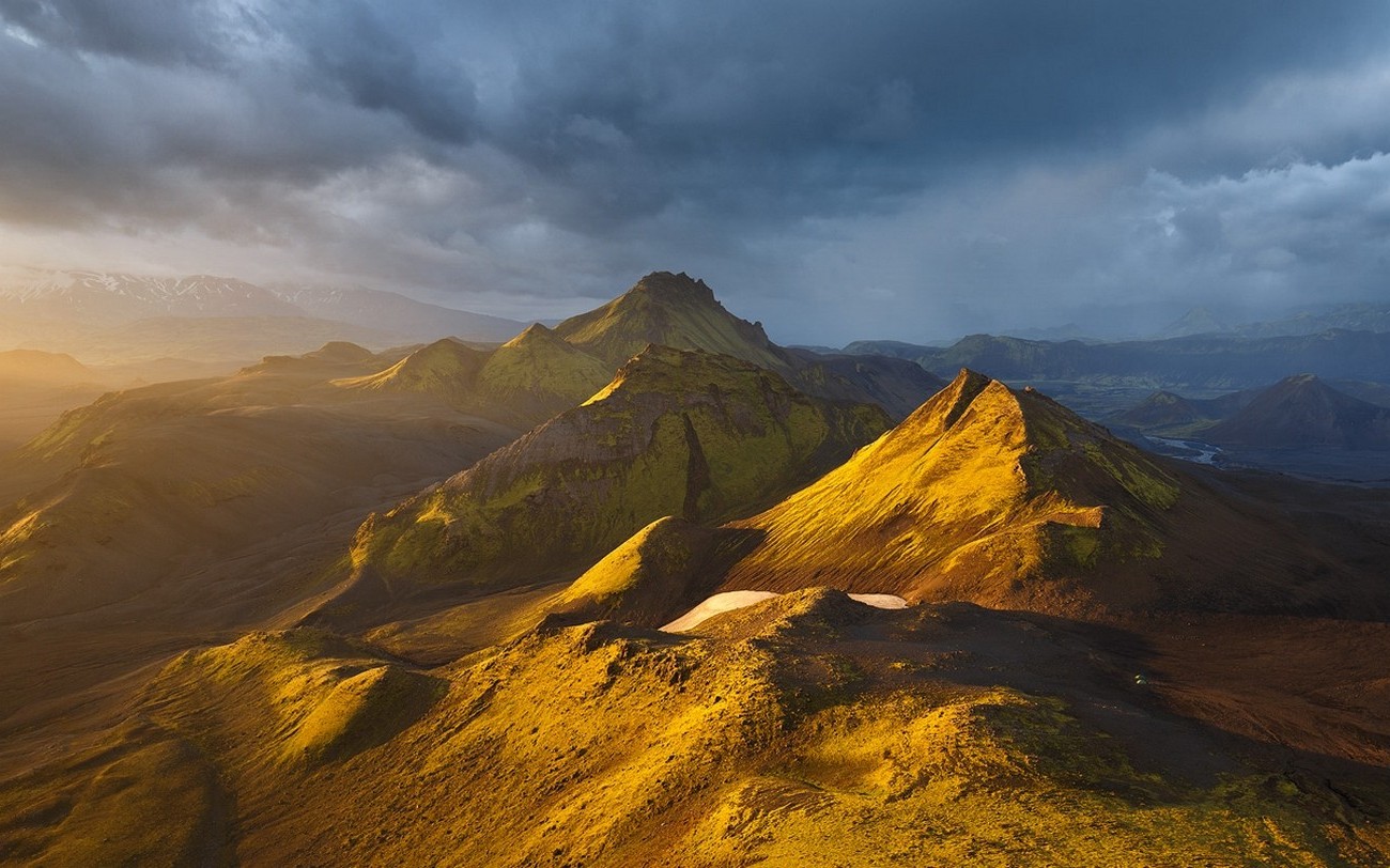 nature, Landscape, Mountain, Clouds, Sunset, Iceland, River, Gold Wallpaper