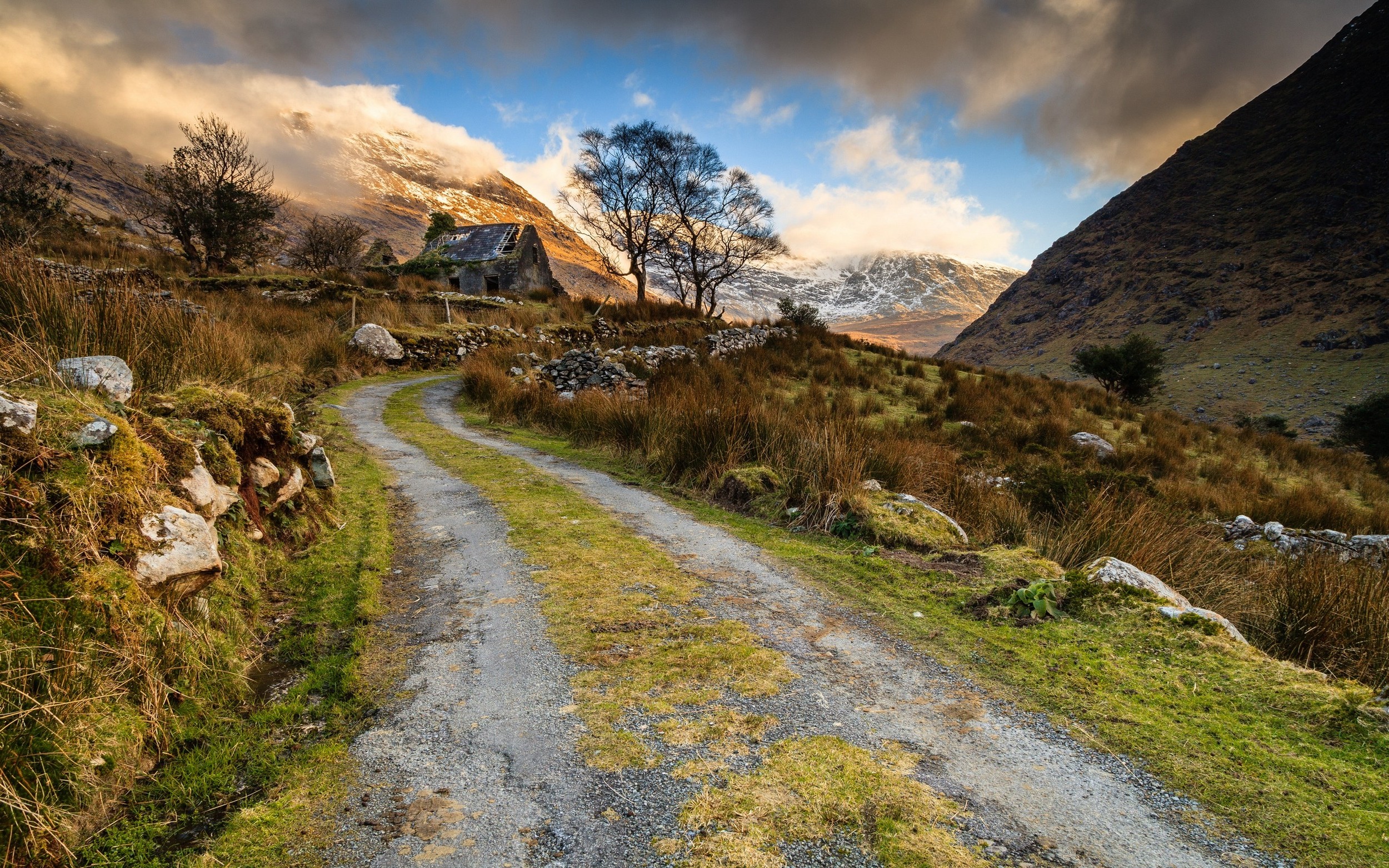 nature, Landscape, Abandoned, House, Old, Road, Mountain, Grass, Trees, Clouds, Snowy Peak, Ruin, Building, Shrubs, Stones Wallpaper