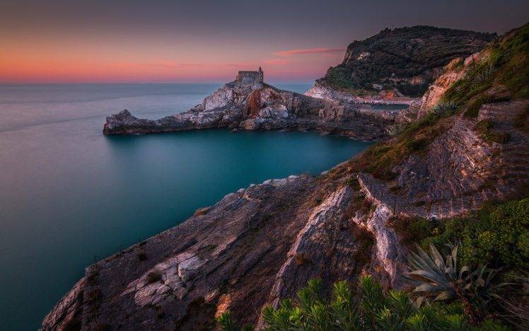 nature, Landscape, Sunset, Italy, Beach, Sea, Coast, Shrubs, Turquoise, Water, Rock, Calm HD Wallpaper Desktop Background
