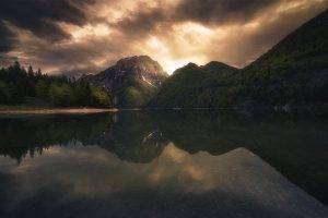 nature, Landscape, Lake, Mountain, Sky, Clouds, Forest, Water, Sunset, Italy, Reflection, Birds, Flying, Sunlight, Atmosphere