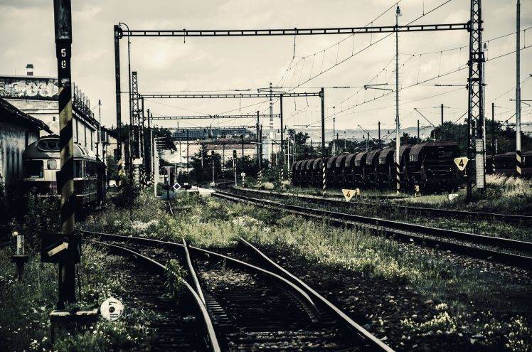 train, Train Station, Old, Rust, Car, Rail Yard, Nature, Ground, Destruction, Sky, Clouds, Pripyat HD Wallpaper Desktop Background