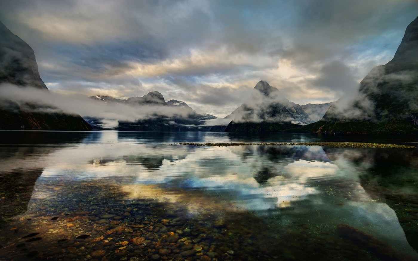 nature, Landscape, Milford Sound, New Zealand, Lake, Fjord, Mountain, Mist, Reflection, Clouds, Snowy Peak, Sunrise, Water Wallpaper