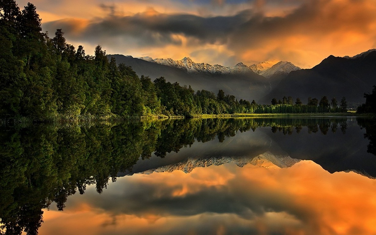 nature, Landscape, Sunset, Lake, Mountain, Forest, Reflection, Snowy Peak, Trees, Calm, Clouds Wallpaper