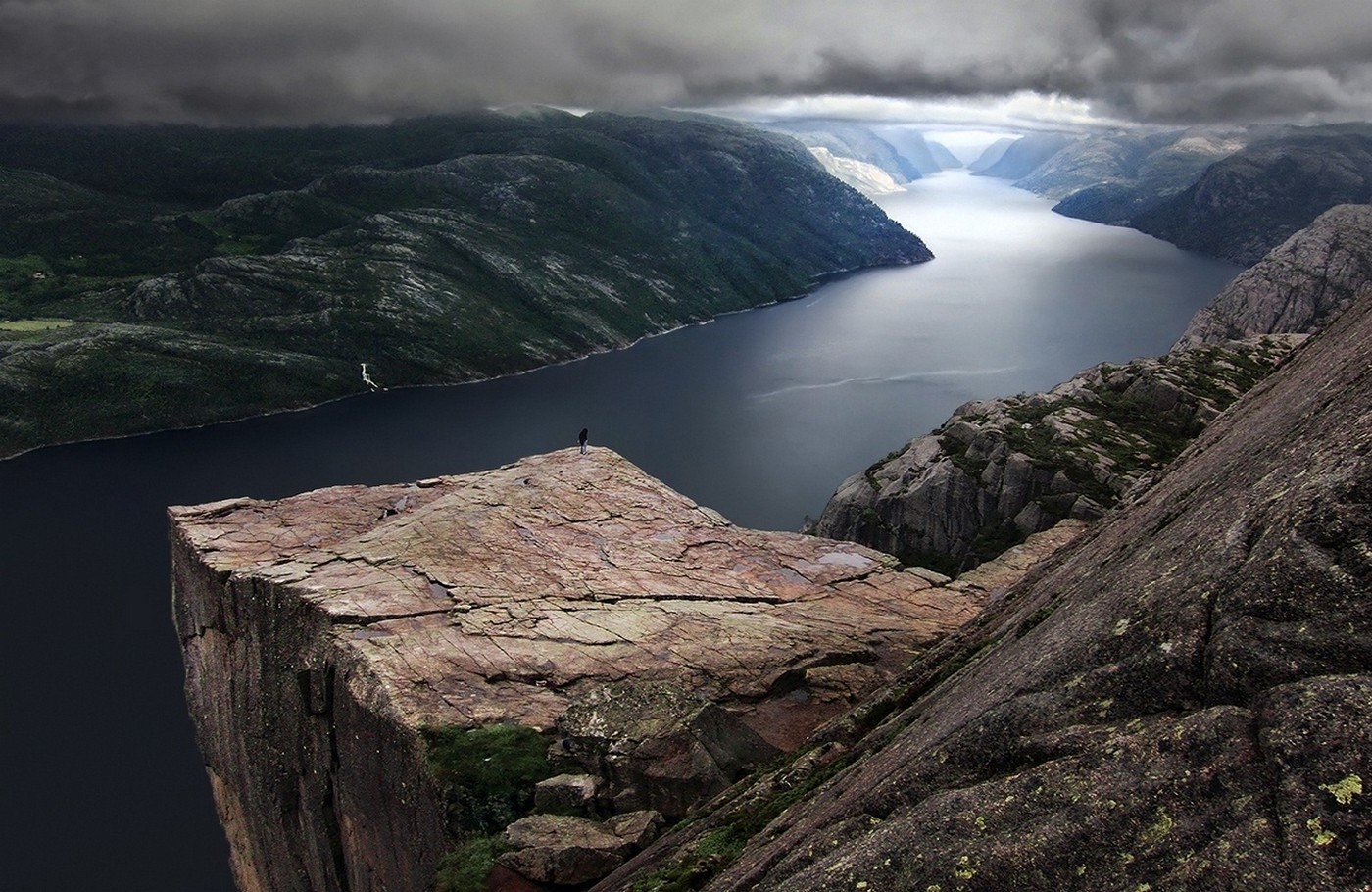 nature, Landscape, Preikestolen, Norway, Fjord, Mountain, Clouds, Rock Wallpaper