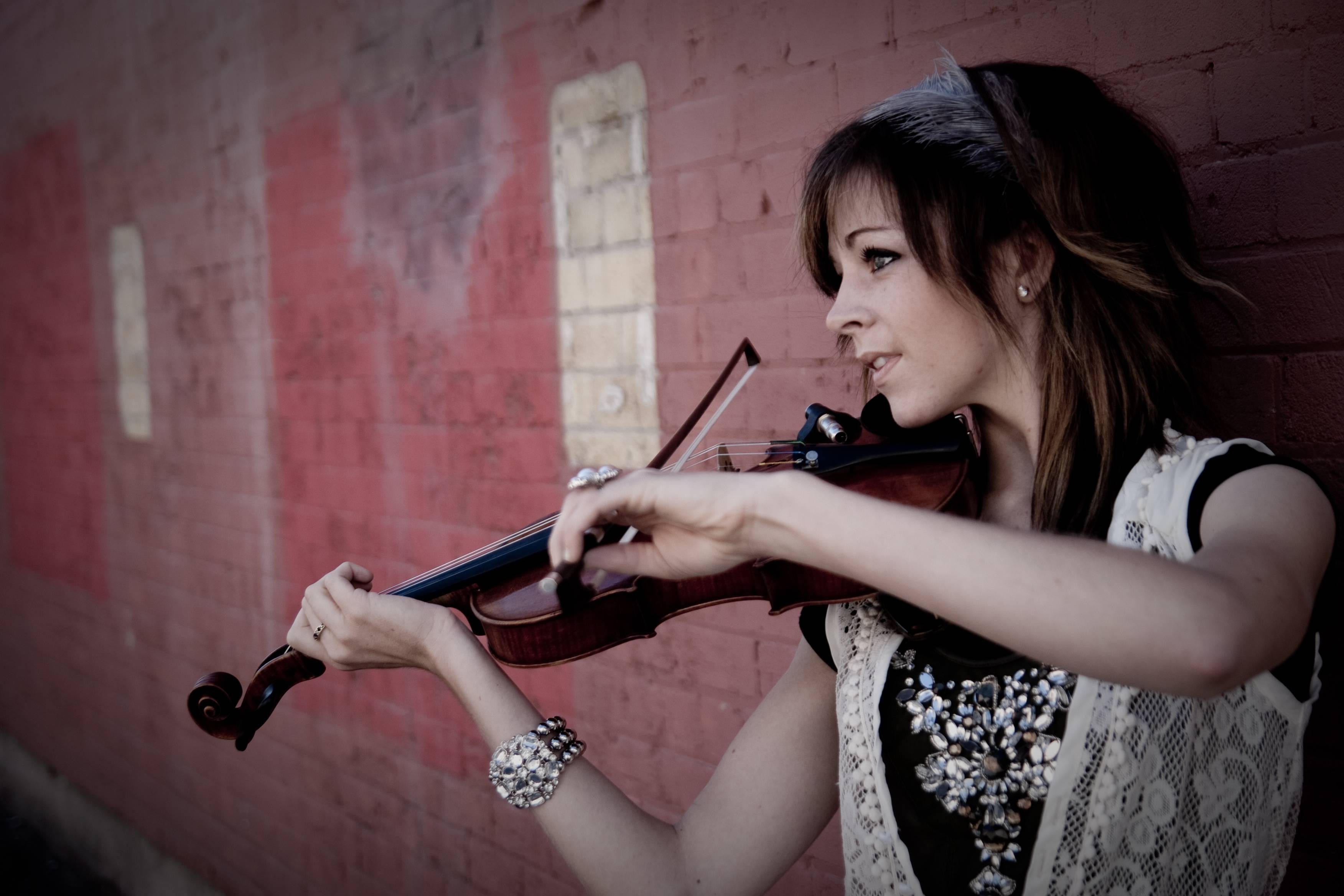 Lindsey Stirling, Violin Wallpaper