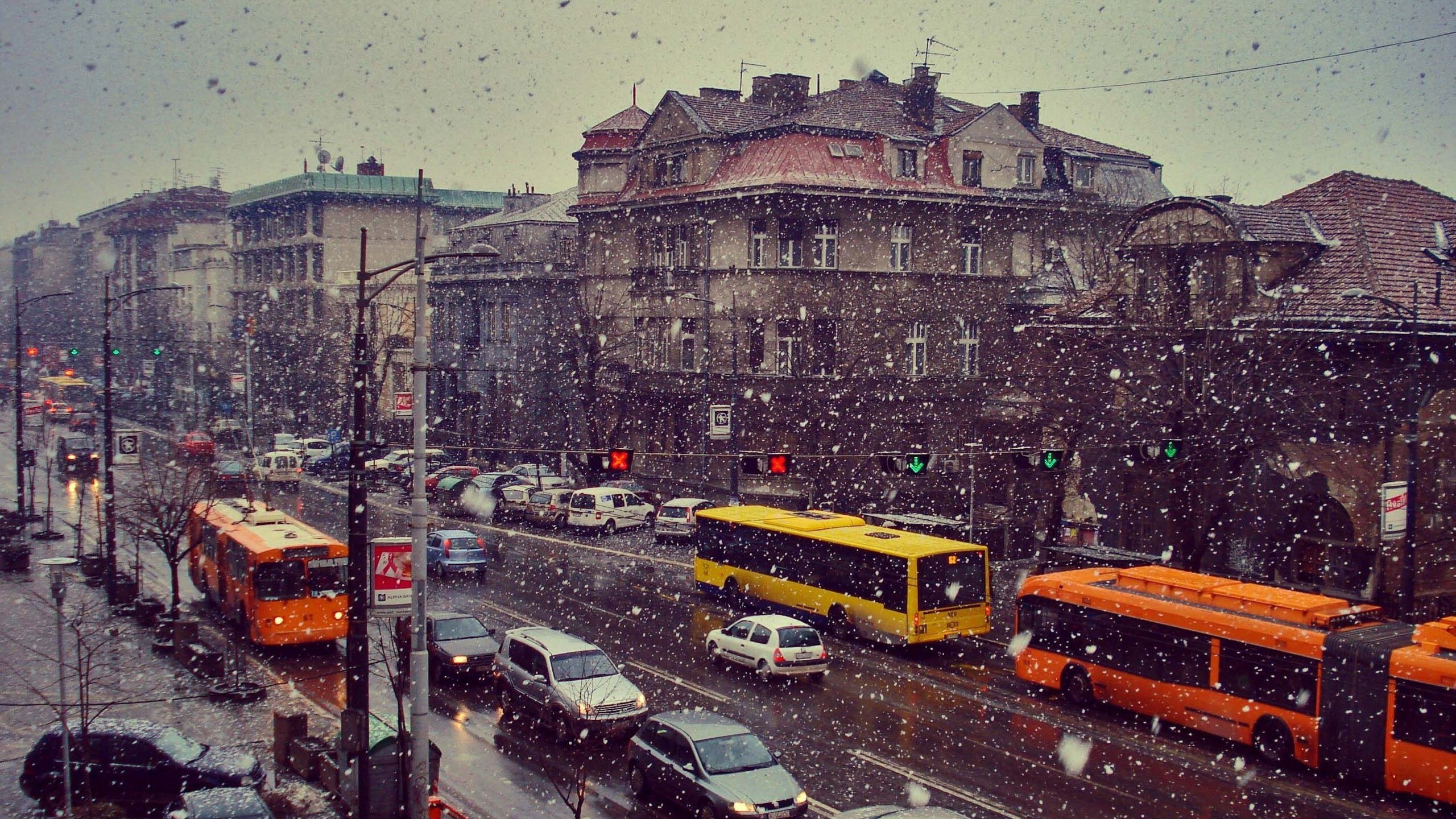 Belgrade, Snow, City, Serbia, Car, Buses Wallpaper
