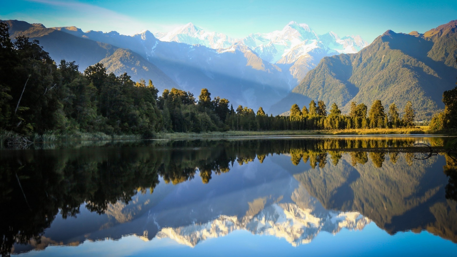 nature, Landscape, Trees, Forest, Hill, Mountain, Sky, New Zealand, Snowy Peak, Water, Lake, Mirrored, Reflection, Sunlight Wallpaper