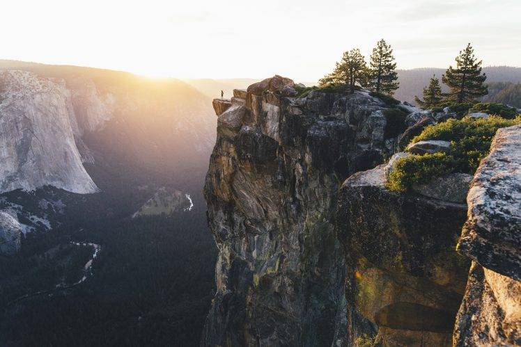 nature, Landscape, Yosemite National Park, Sunset, Cliff, Forest, Valley, Trees, River, Mist, Mountain, Walk Towards The Edge HD Wallpaper Desktop Background