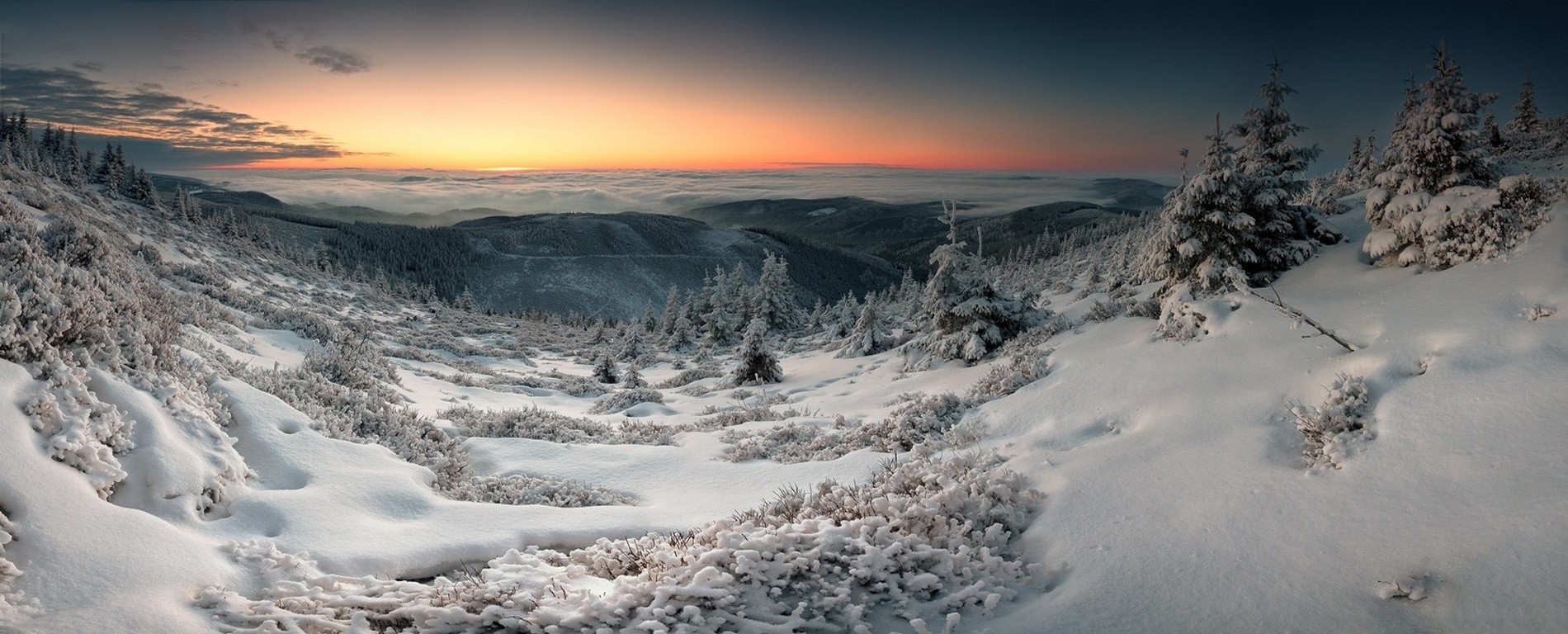 nature, Landscape, Panoramas, Winter, Sunrise, Snow, Trees, Clouds, Hill, Valley Wallpaper