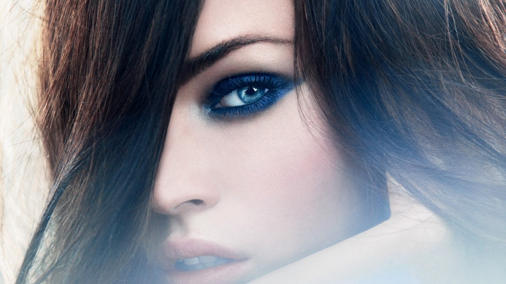 blue Eyes Wallpaper