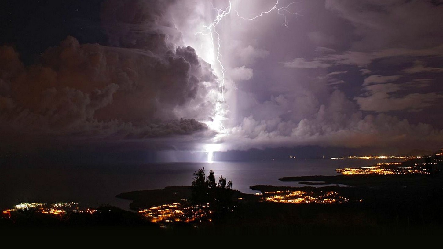 nature, Landscape, Lightning, Storm, Night, Lake, City, Lights, Clouds, Venezuela Wallpaper