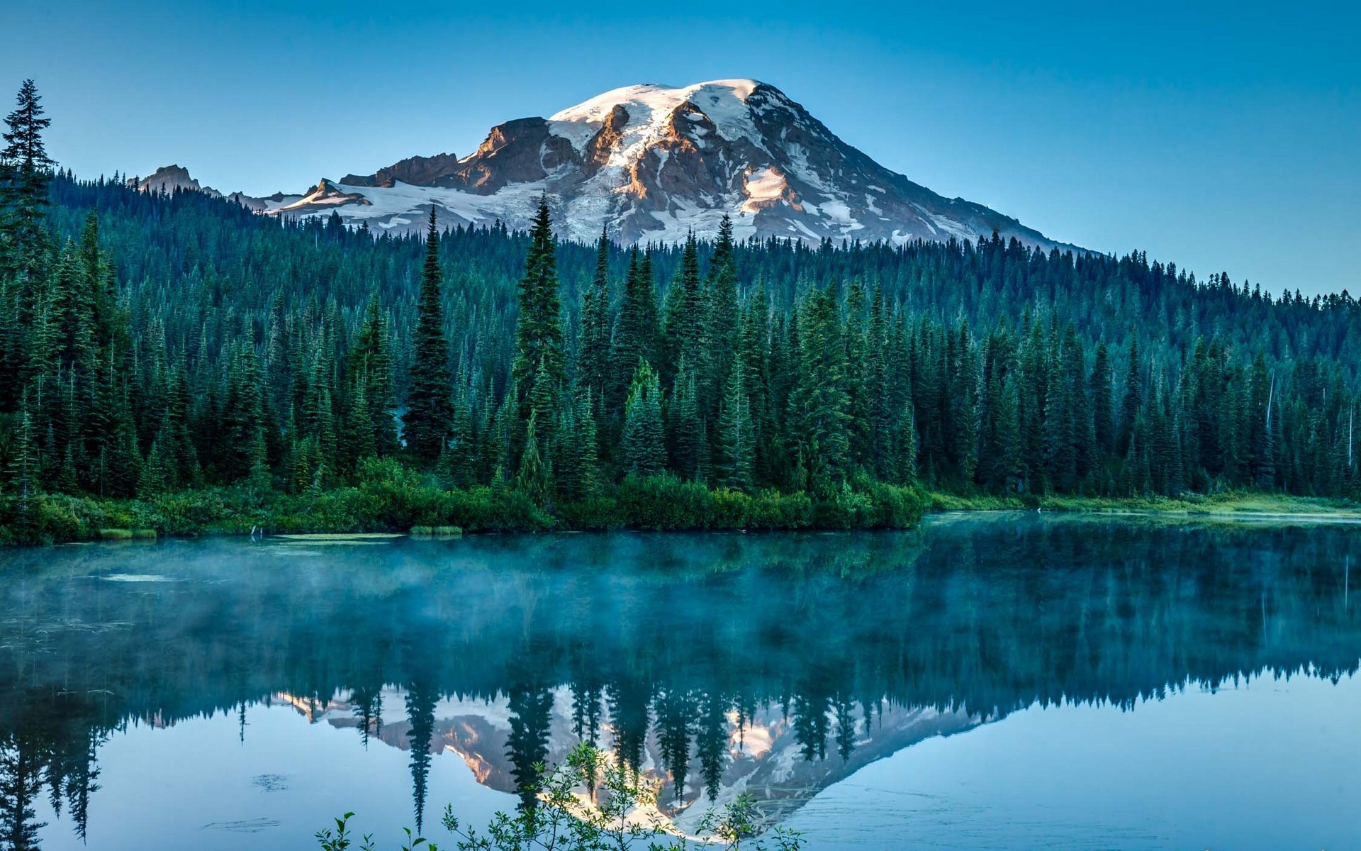 nature, Landscape, Lake, Forest, Snowy Peak, Morning, Sunlight, Mountain, Water, Reflection, Pine Trees, Blue, Sky, Washington State, Mist Wallpaper