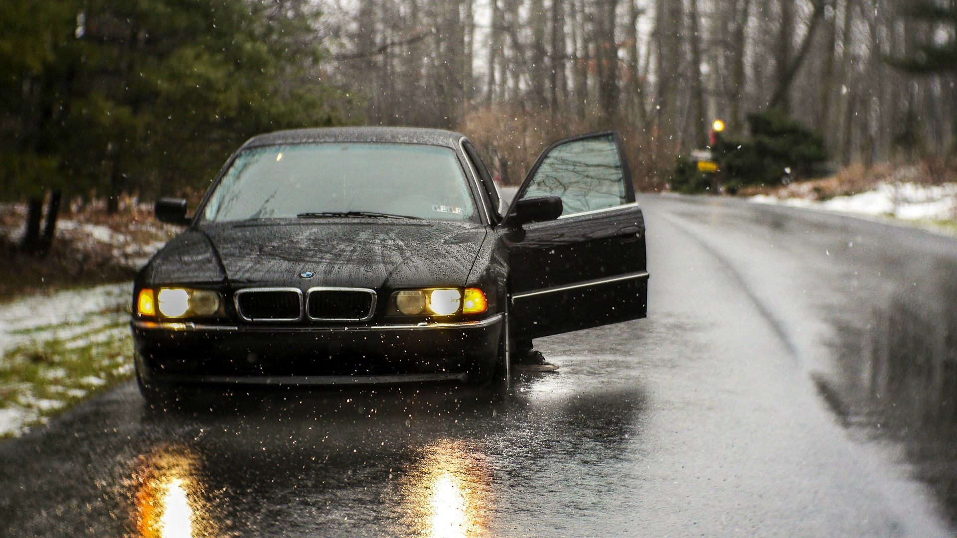 car, BMW 740, Old Car, Black, Rain Wallpaper