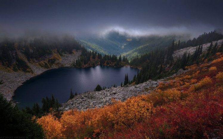 landscape, Nature, Fall, Colorful, Mountain, Lake, Pine Trees, Mist, Dark, Clouds, Shrubs, Forest, Washington State HD Wallpaper Desktop Background
