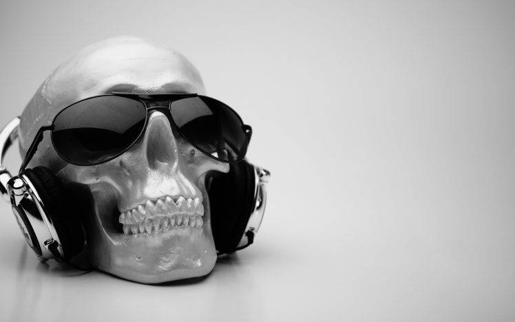 headphones, Skull, Sunglasses, Audio, Music, Simple Background HD Wallpaper Desktop Background