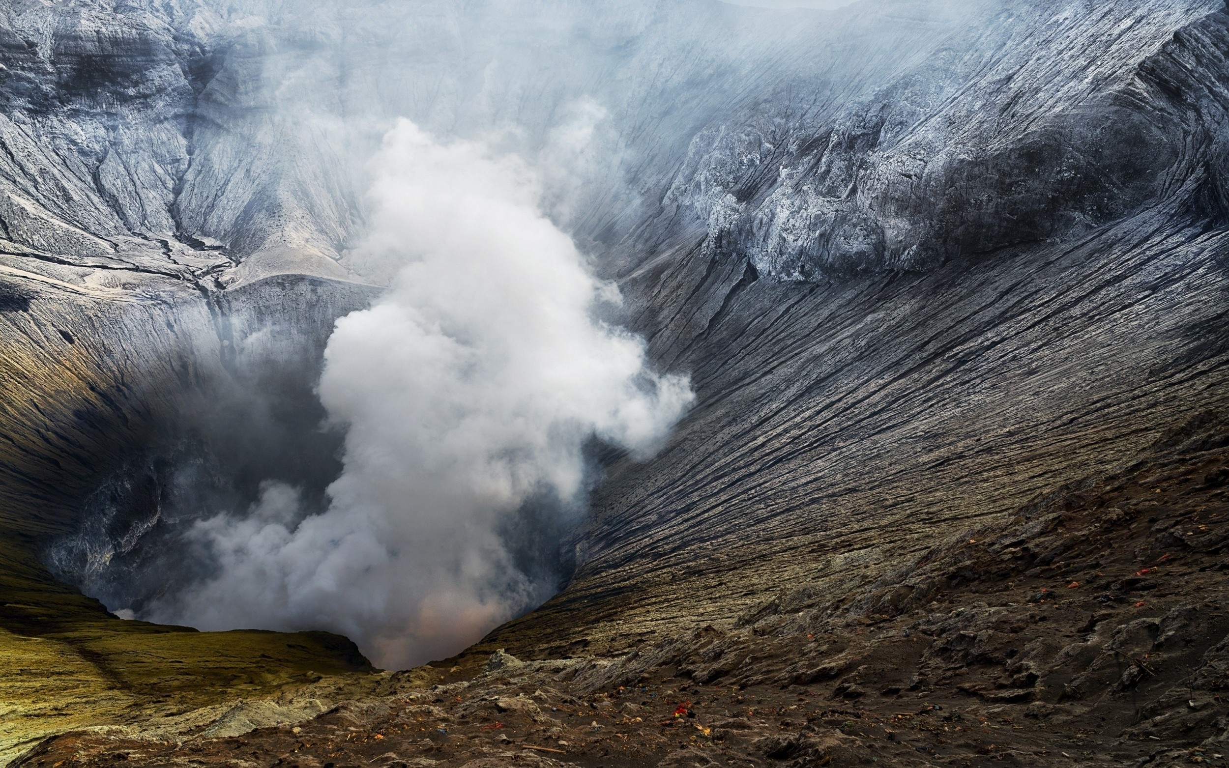 nature, Landscape, Crater, Volcano, Mount Bromo, Indonesia, Smoke, Heat, Poison Wallpaper