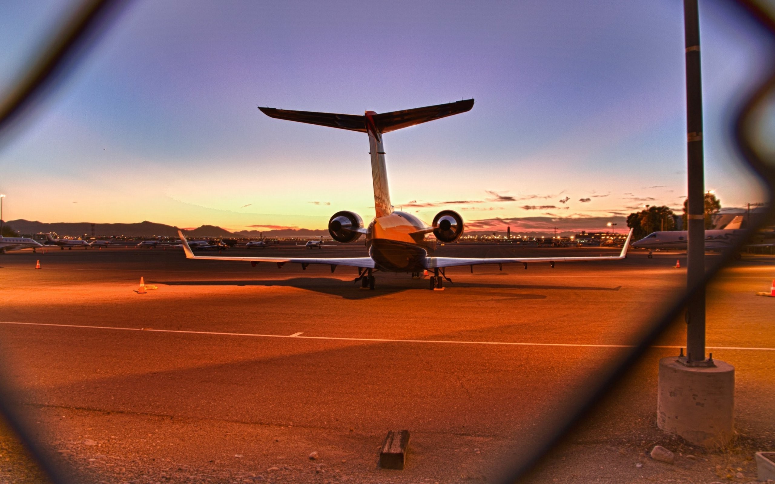 photography, Landscape, Urban, City, Airplane, Passenger Aircraft, Jet, Sunset, Airport Wallpaper