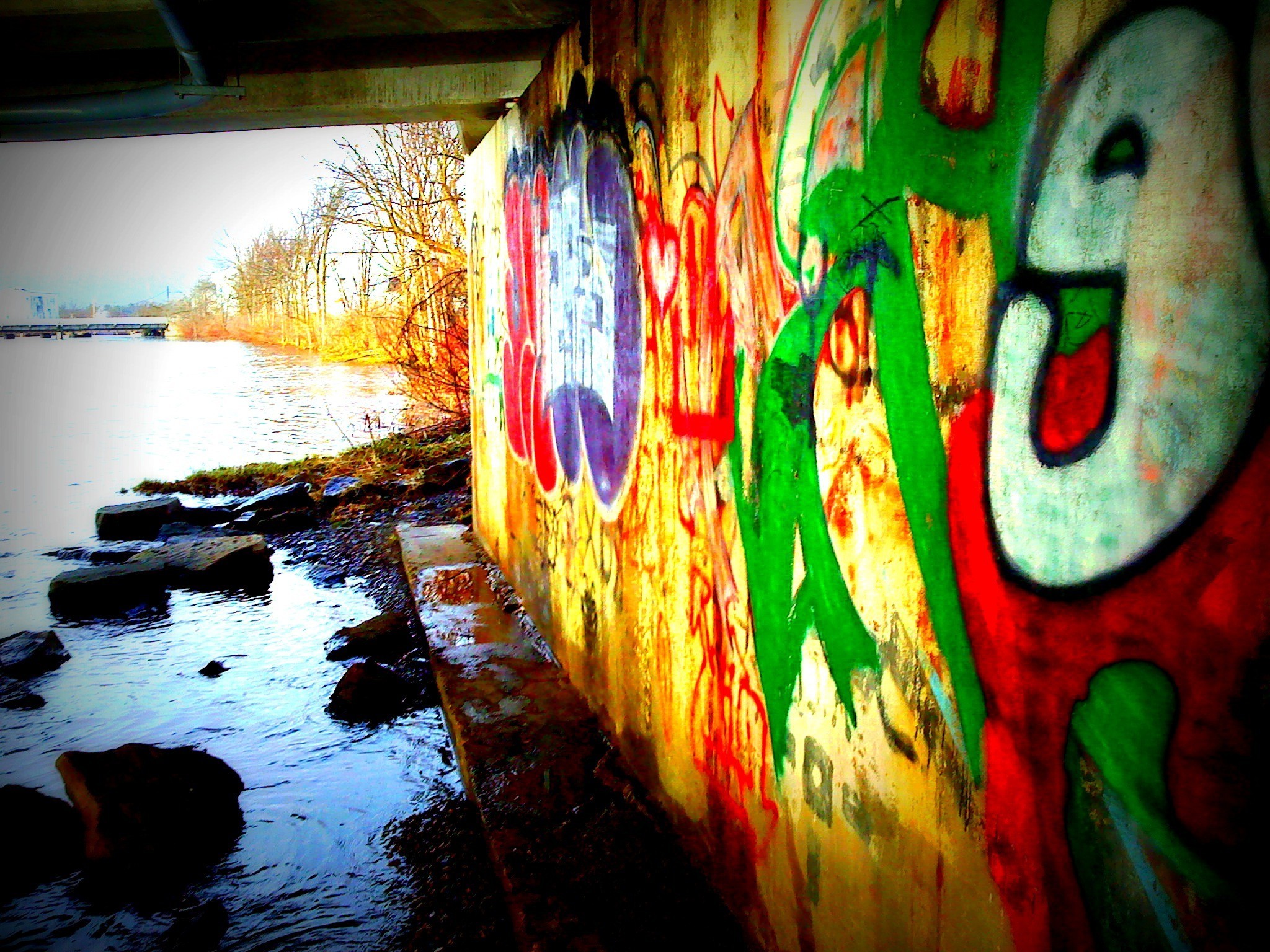 graffiti, River Wallpaper