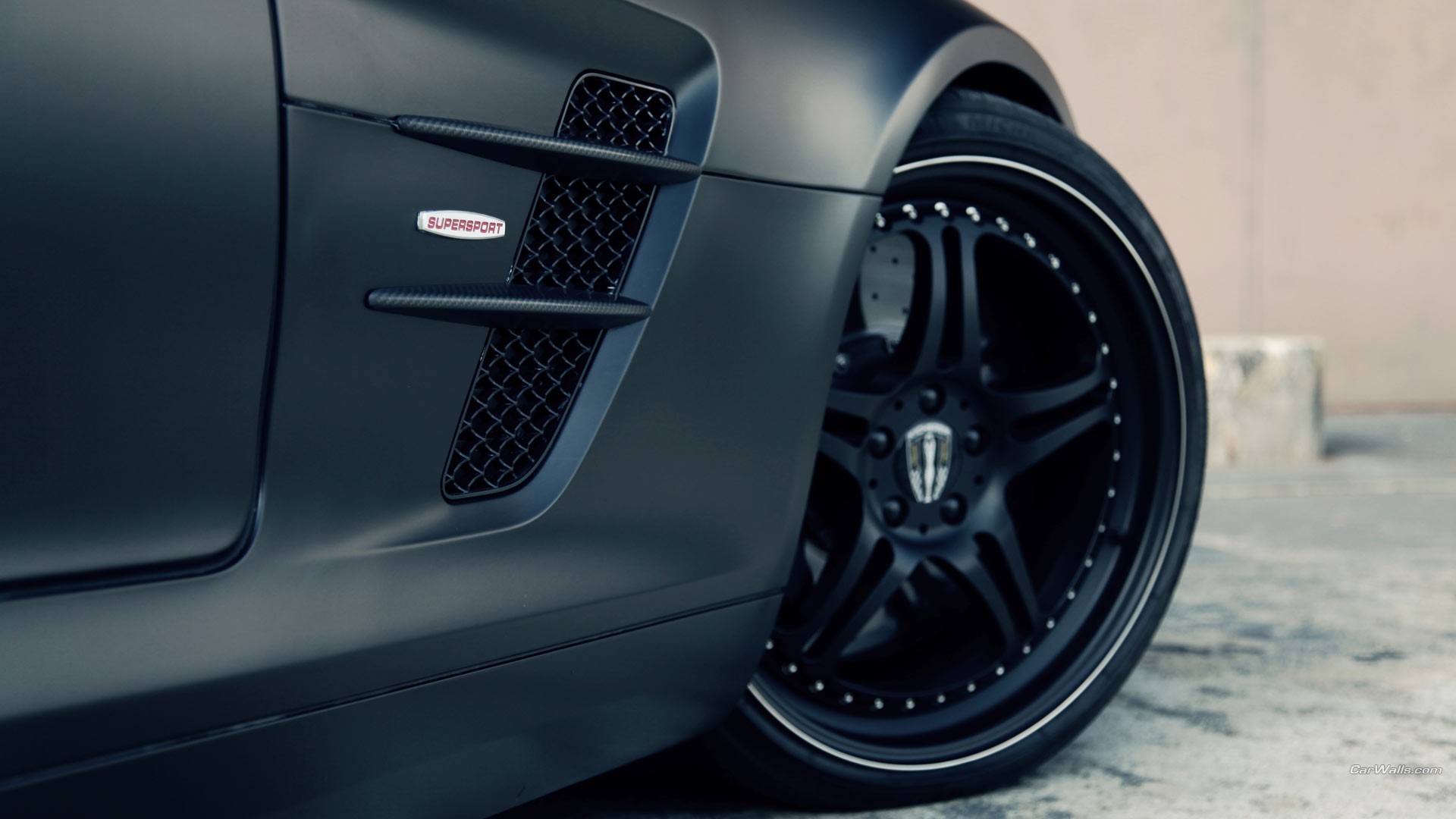 Mercedes SLS Wallpaper
