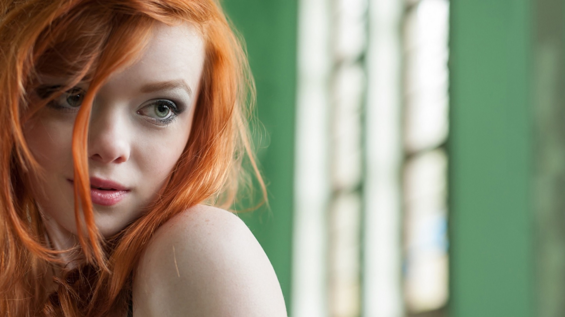 Redhead Pale Women Face Portrait Green Eyes Wallpapers Hd