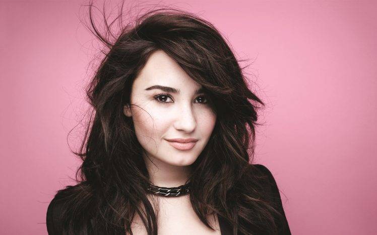 Demi Lovato Wallpapers HD / Desktop and Mobile Backgrounds