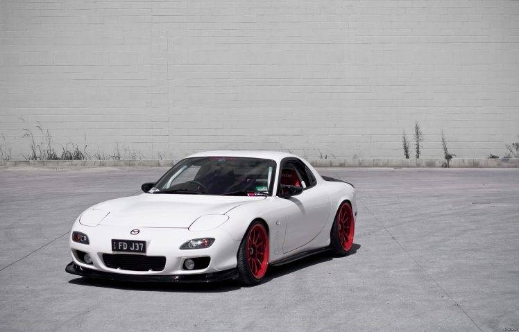 Car Mazda Rx 7 Wallpapers Hd Desktop And Mobile Backgrounds