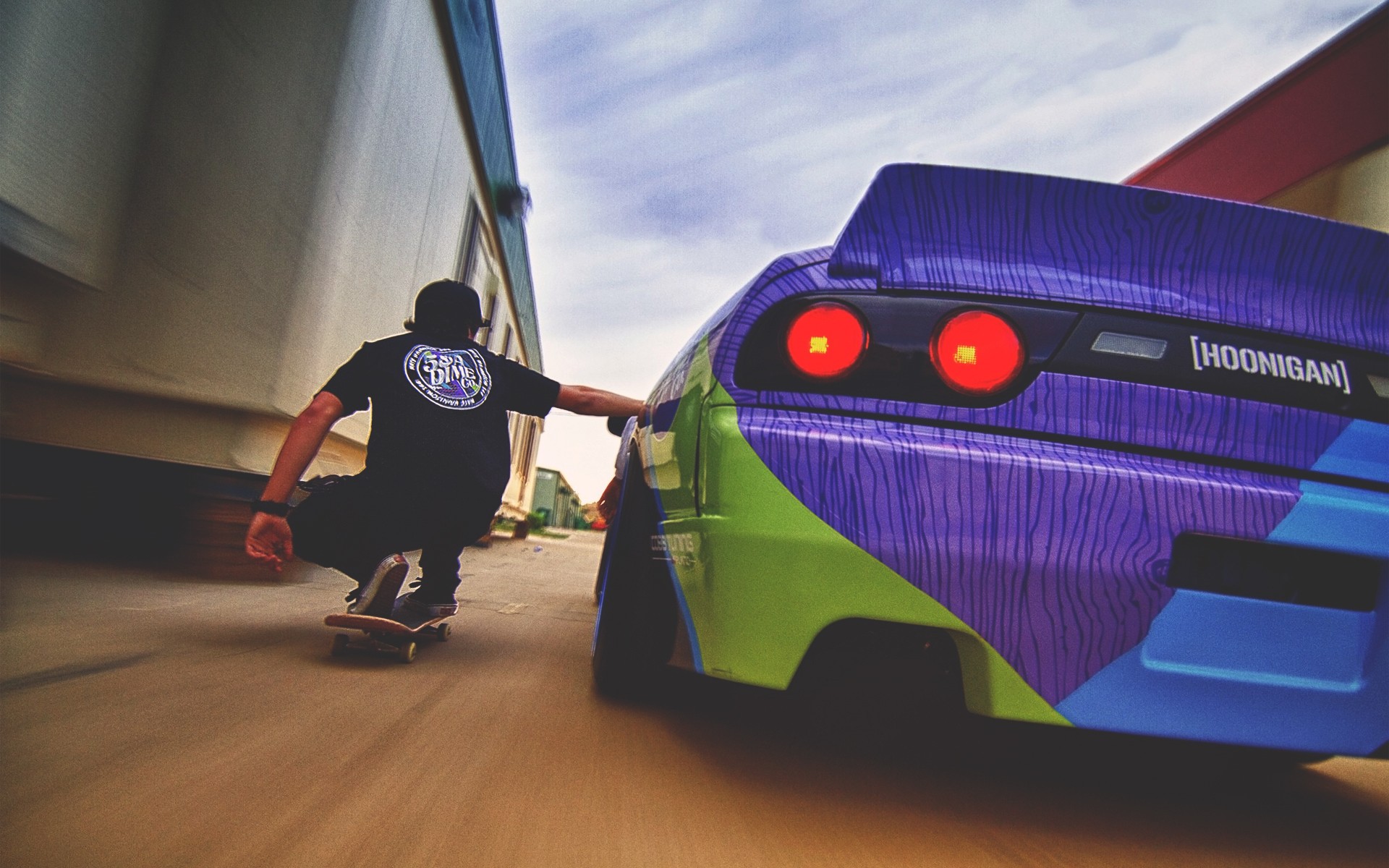 car, Skateboard Wallpaper