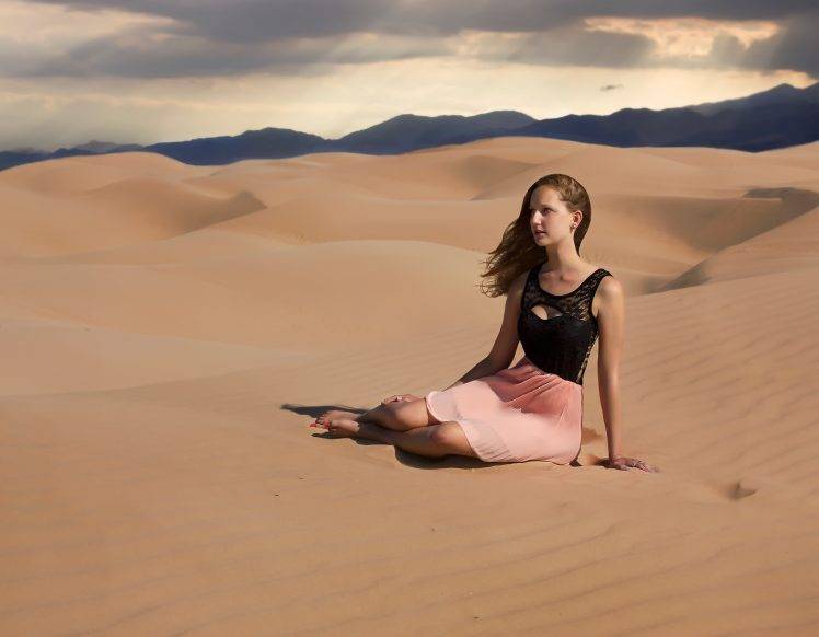 women, Sand, Desert, Model HD Wallpaper Desktop Background