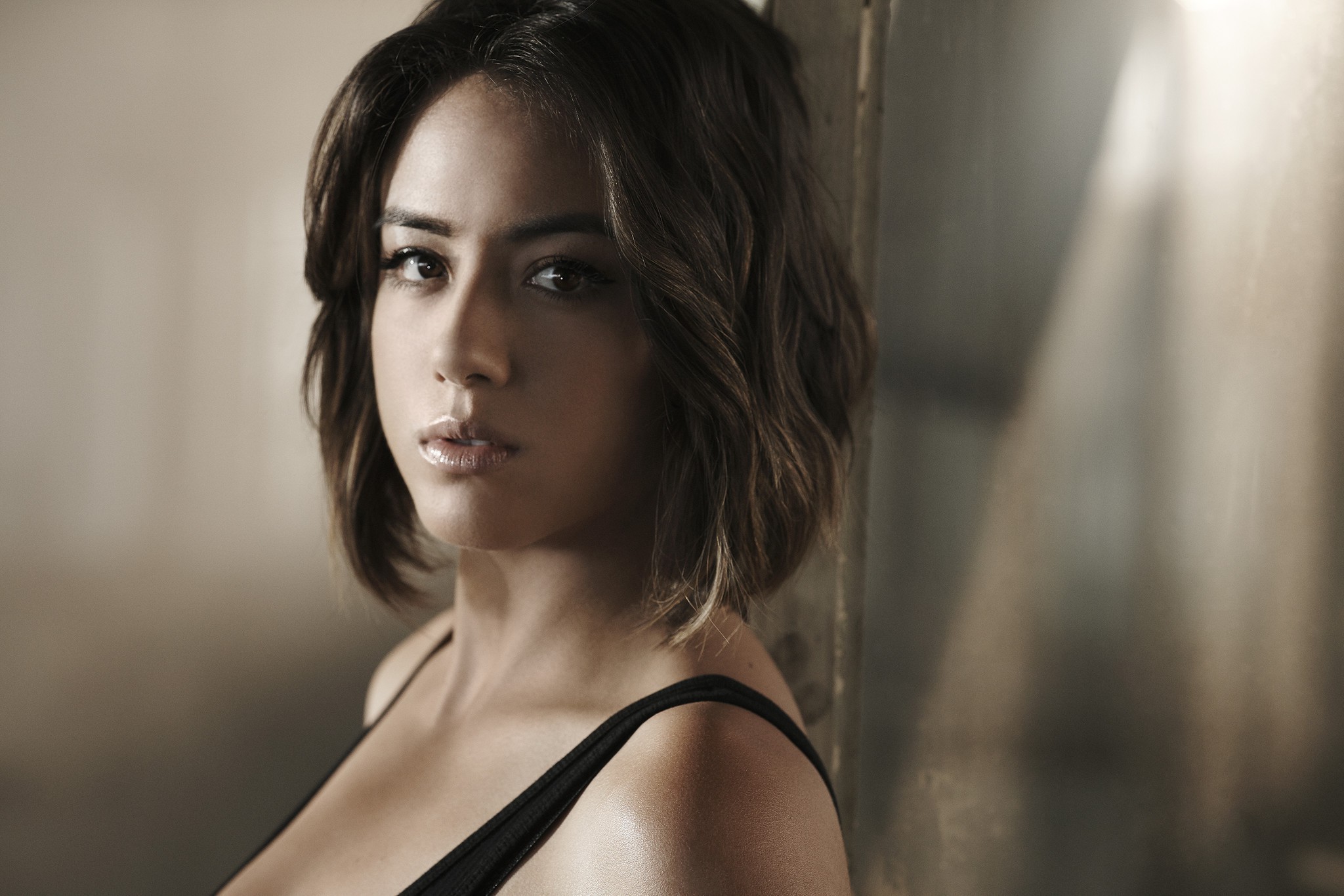 women, Actress, Brunette, Long Hair, Chloe Bennet, Open Mouth, Looking At Viewer, Tank Top, Bare Shoulders, Depth Of Field, Brown Eyes, Face, Agents Of S.H.I.E.L.D. Wallpaper