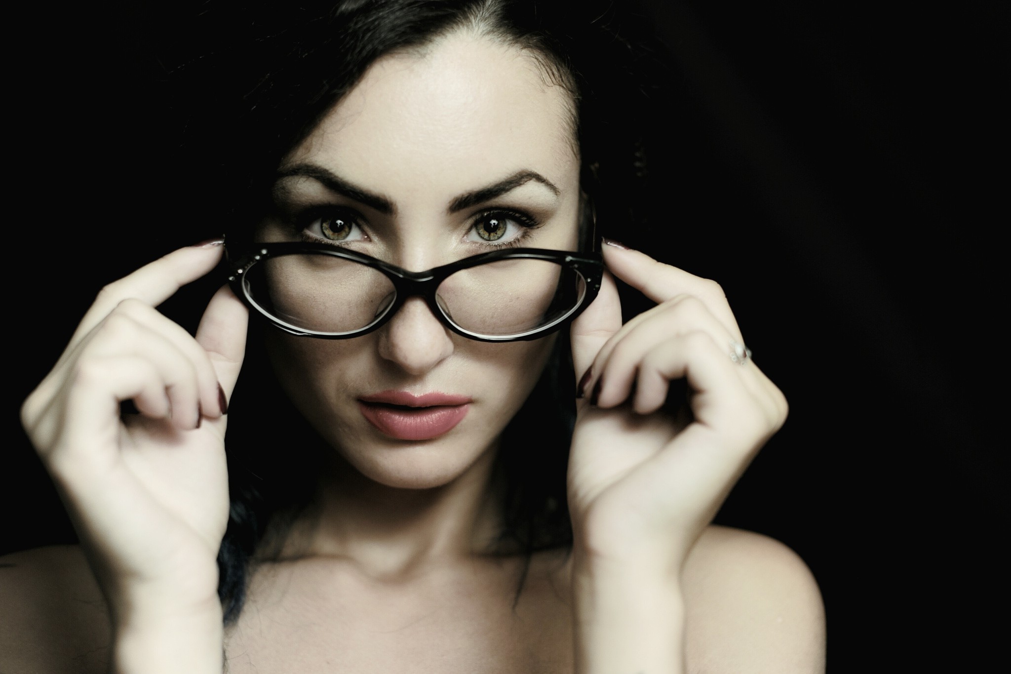 women, Black Background, Women With Glasses, Face, Portrait Wallpaper