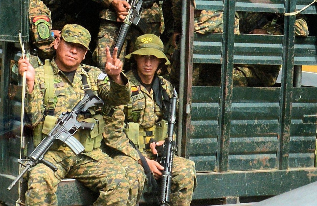 el Salvador, Soldier, Peace Sign, San Salvador, Military Wallpaper