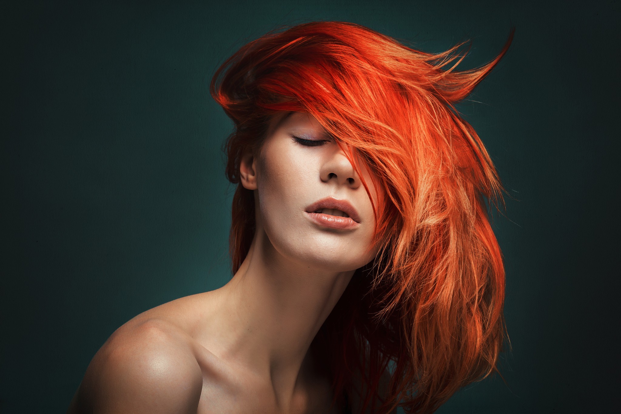women, Face, Closed Eyes, Redhead, Simple Background Wallpaper