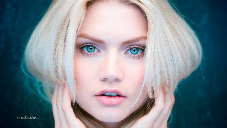 Martina Dimitrova, Blonde, Model, Bulgaria, Face, Closeup, Blue Eyes, Green Eyes HD Wallpaper Desktop Background