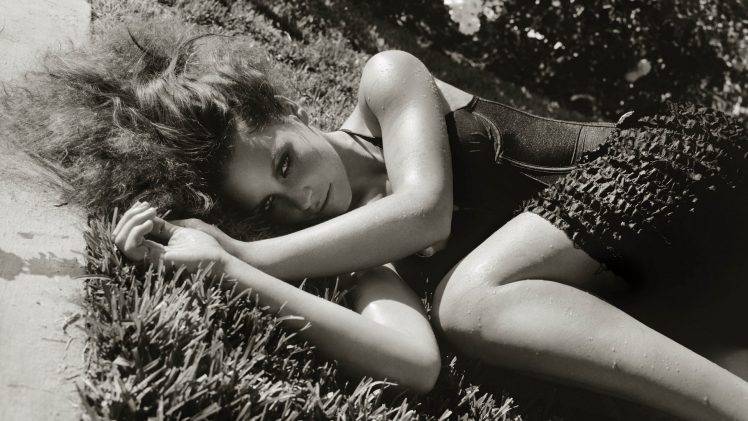 Evangeline Lilly, Brunette, Celebrity, Brown Eyes, Monochrome, Lying Down, Grass, Women HD Wallpaper Desktop Background