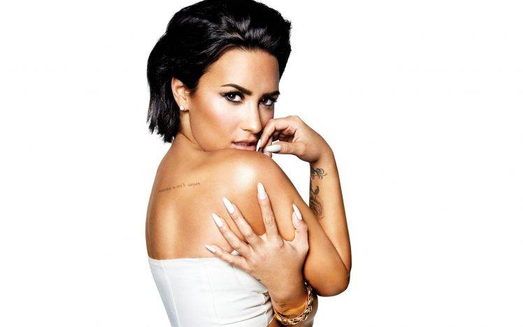 women, Demi Lovato, Singer, Actress, Simple Background, Sensual Gaze HD Wallpaper Desktop Background