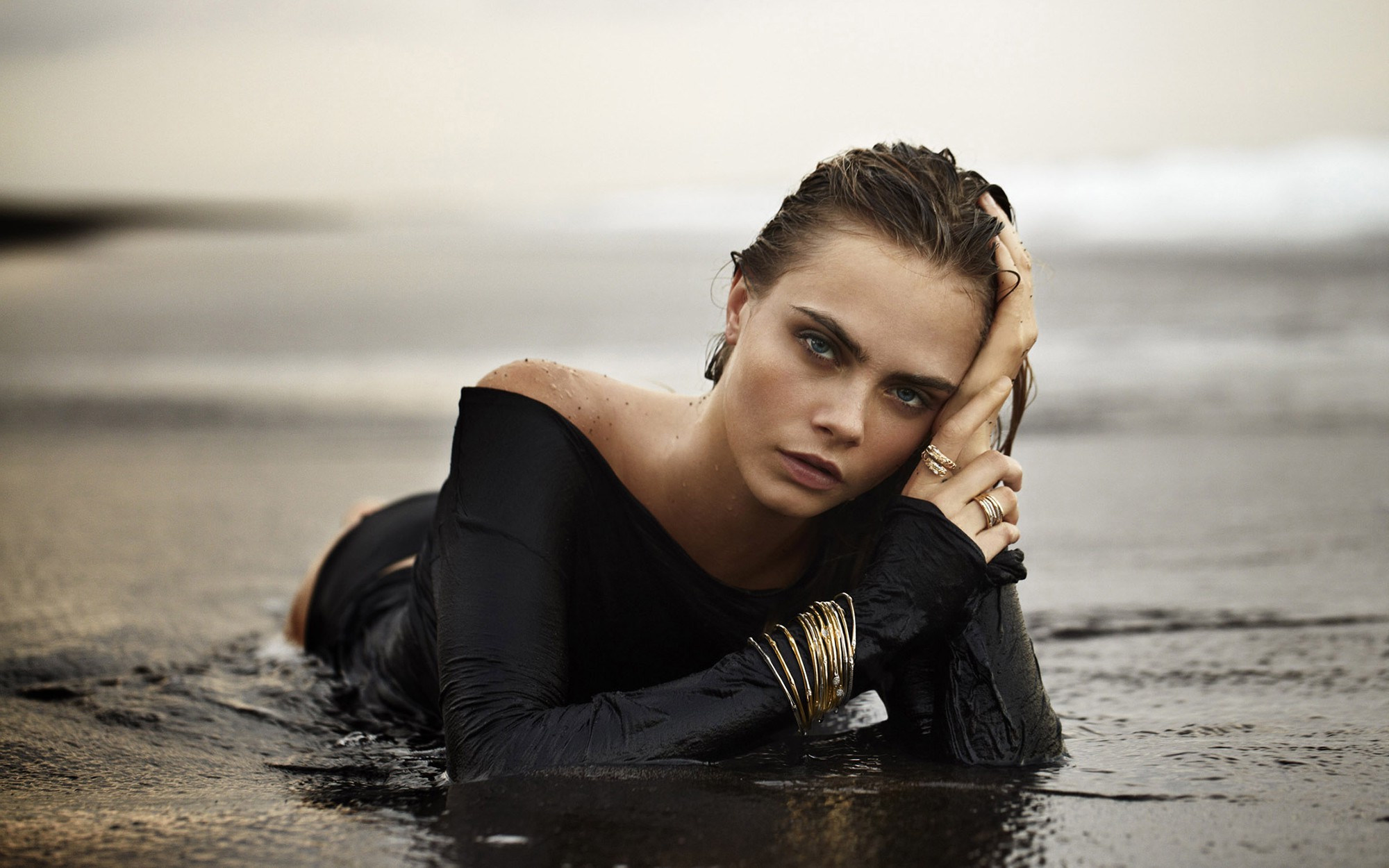 Cara Delevingne Model Brunette Wet Clothing Wet Body Beach Women Face Celebrity Sea