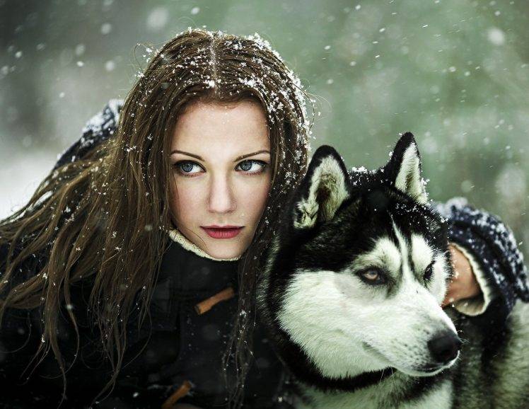 women, Brunette, Blue Eyes, Red Lipstick, Animals, Wolf, Snow, Winter HD Wallpaper Desktop Background