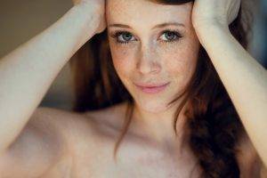 women, Model, Redhead, Long Hair, Looking At Viewer, Face, Portrait, Charlotte Herbert, Chad Suicide, Depth Of Field, Blue Eyes, Smiling, Hands On Head, Freckles, Bare Shoulders