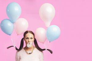 model, Bubble Gum, Women, Balloons, Ponytail, Brunette