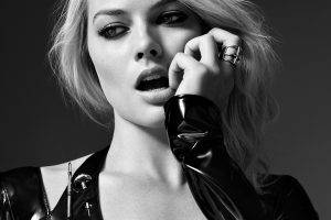 Margot Robbie, Monochrome, Women, Actress, Blonde, Open Mouth, Looking Away, Leather