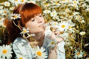 model, Redhead, Nature, Flowers