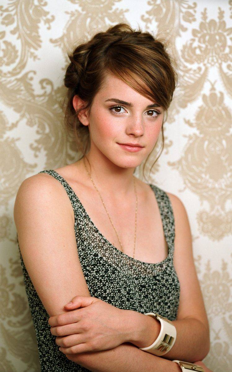Emma Watson, Celebrity, Actress, Women, Auburn Hair, Portrait Display HD Wallpaper Desktop Background