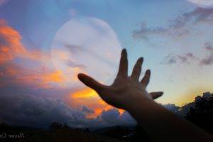 hand, Happy, Women Outdoors, Sunset, Sun, Set, Red, Sky, Alone, Sunset Sarsaparilla, Sunset Overdrive, Abstract, Moon, Clouds, Alone In The Dark