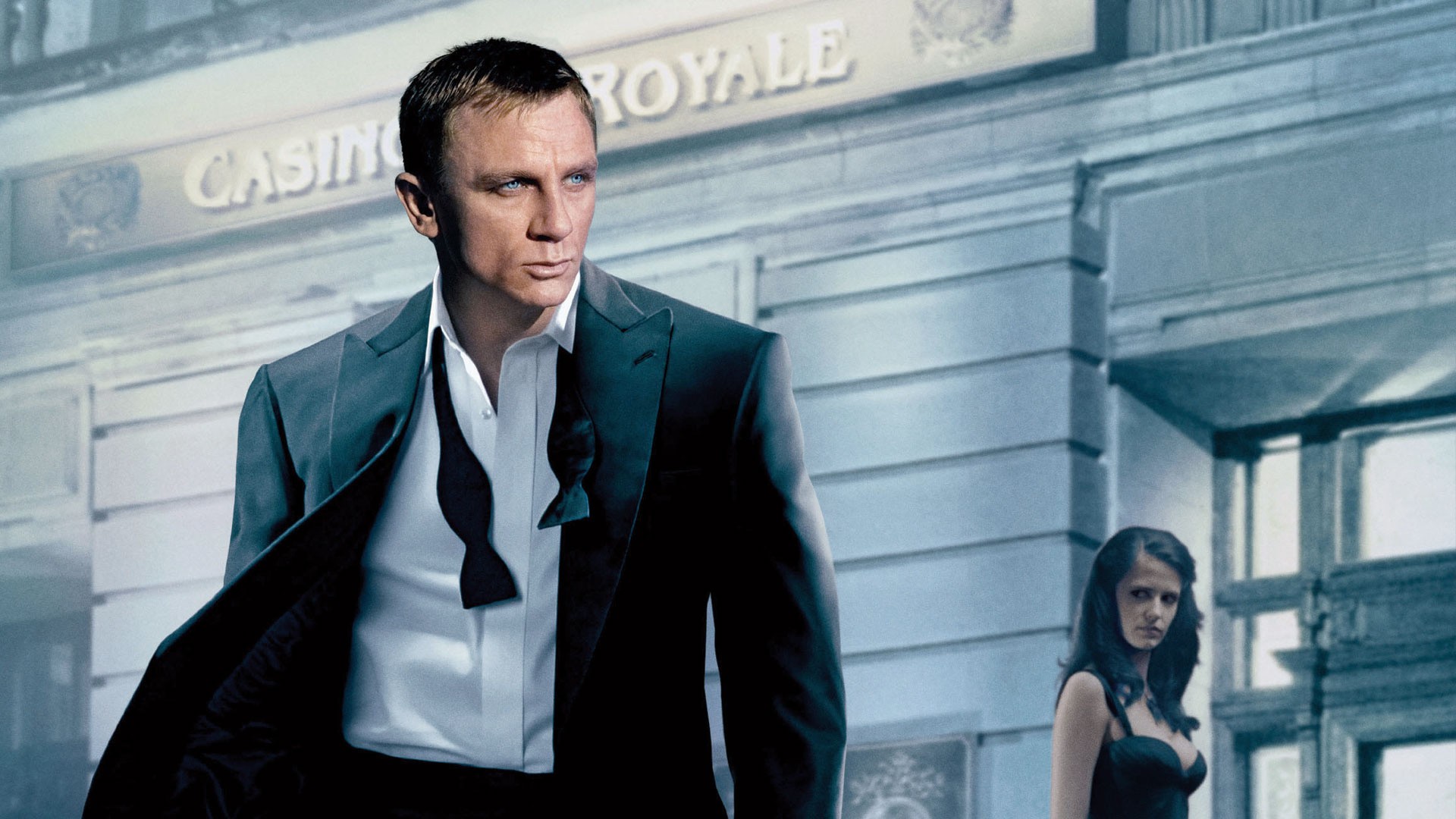 daniel craig as bond casino royale poster
