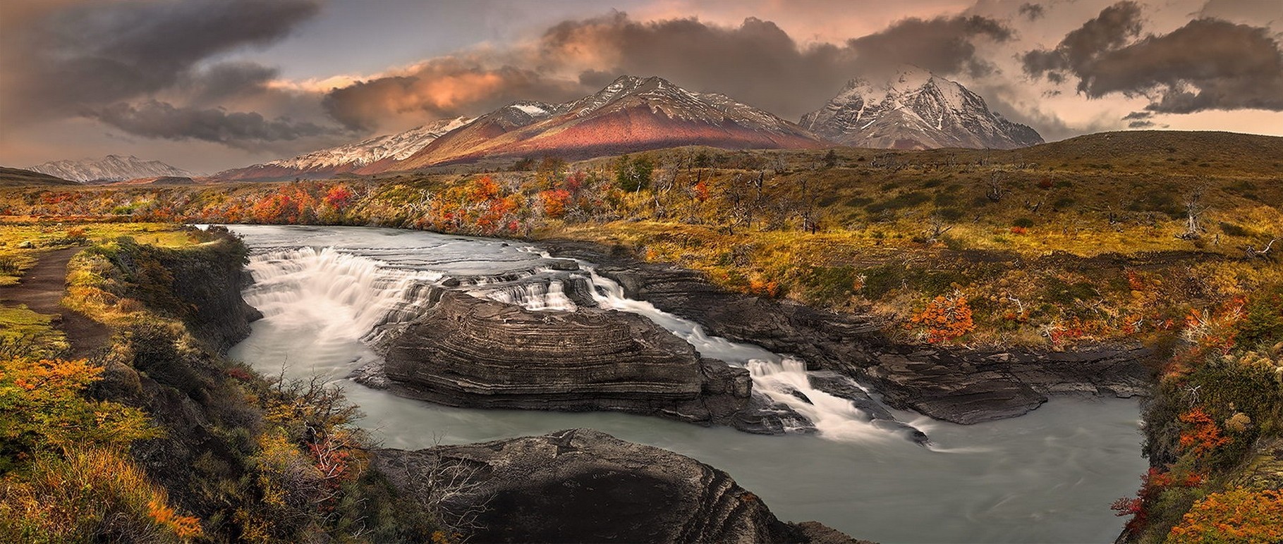 landscape, Nature, Panoramas, River, Rapids, Grass, Shrubs, Mountain, Clouds, Fall, Snowy Peak, Patagonia, Chile Wallpaper