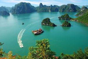 photography, Nature, Landscape, Ha Long Bay, Bay, Sea, Water, Boat, Vietnam, Tropical, Island, Trees, Ship