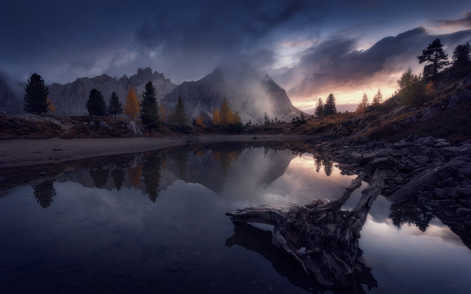 nature, Landscape, Fall, Sunset, Mountain, Lake, Reflection, Trees, Clouds, Italy Wallpaper