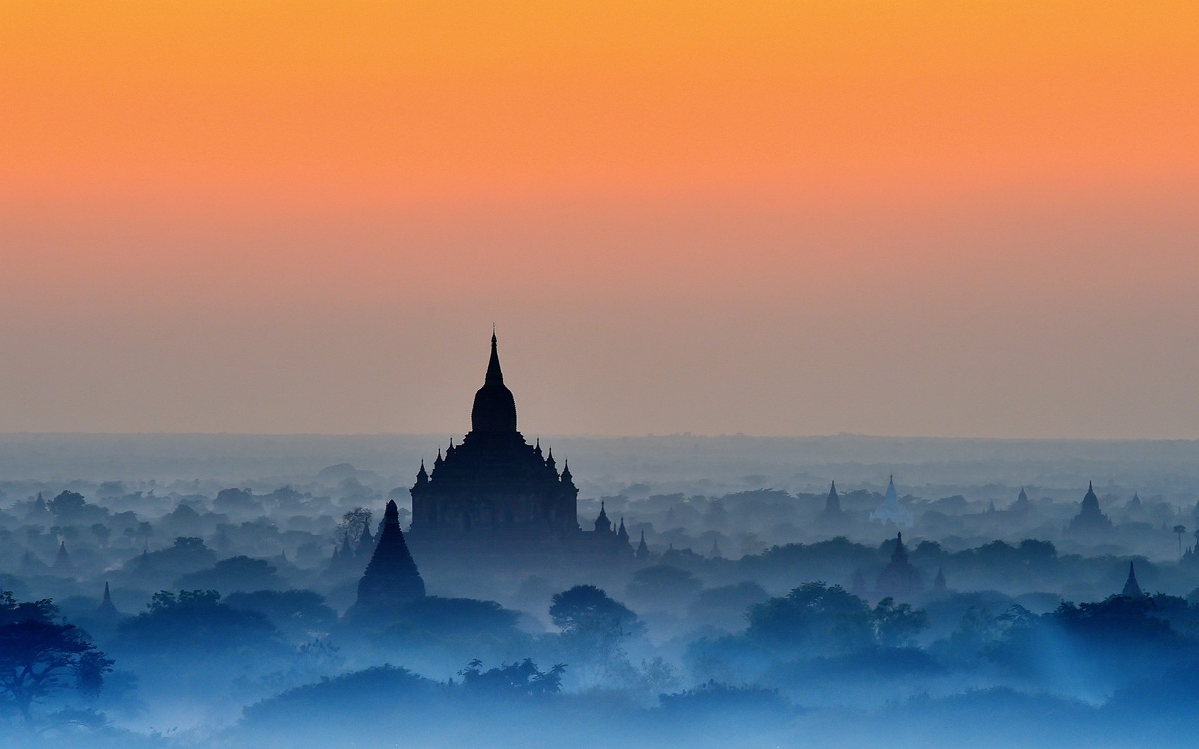 nature, Landscape, Bagan, Sunrise, Temple, Mist, Blue, Trees, Amber, Sky, Buddhism, Myanmar Wallpaper
