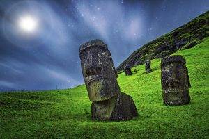enigma, Nature, Landscape, Moai, Sculpture, Starry Night, Grass, Moonlight, Easter Island, Rapa Nui, Chile, Statue, Stone, Long Exposure